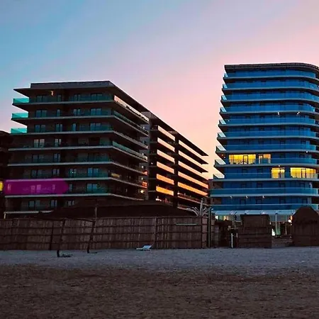 Апартаменты Sea View Mamaia Nord Нэводари